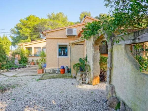 Casa independiente en camino dels Molins