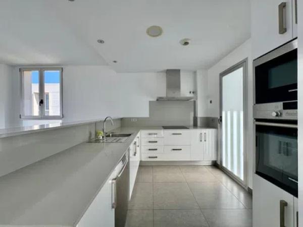 Casa independiente en calle Hércules