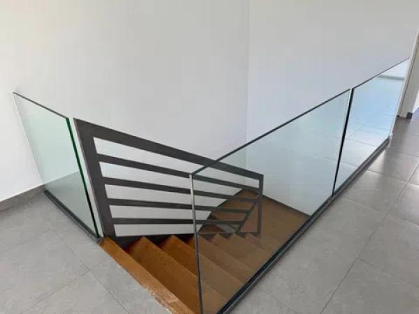 Casa independiente en calle Hércules