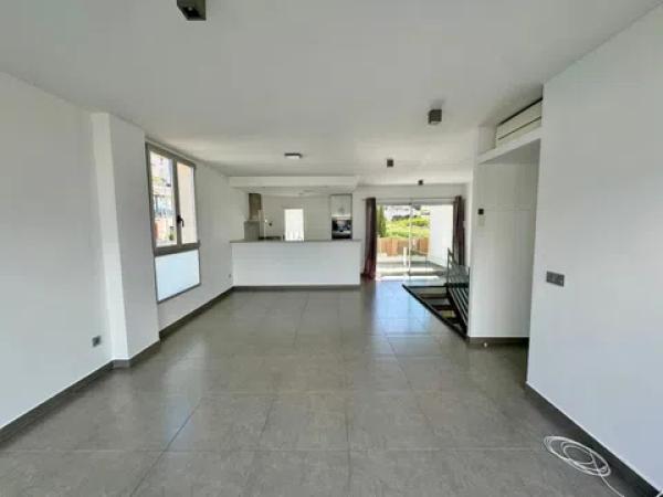 Casa independiente en calle Hércules