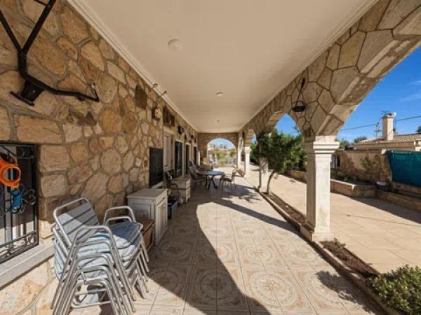 Casa independiente en Partida Pla