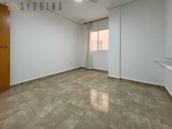 Piso en calle Alfredo Sánchez Torres