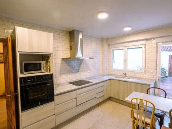 Casa de pueblo en calle Sant Carles, 12