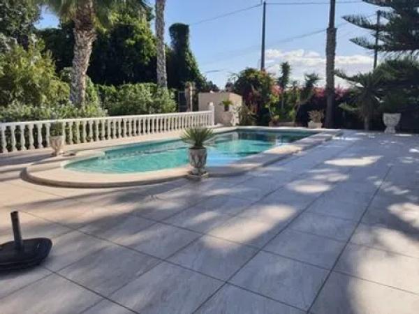 Casa independiente en puente Cv-901