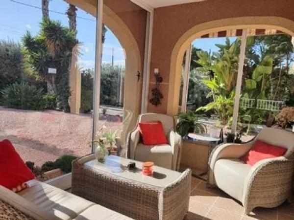 Casa independiente en puente Cv-901