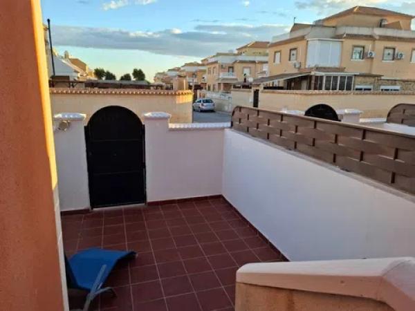 Chalet adosado en dona pepa s/n