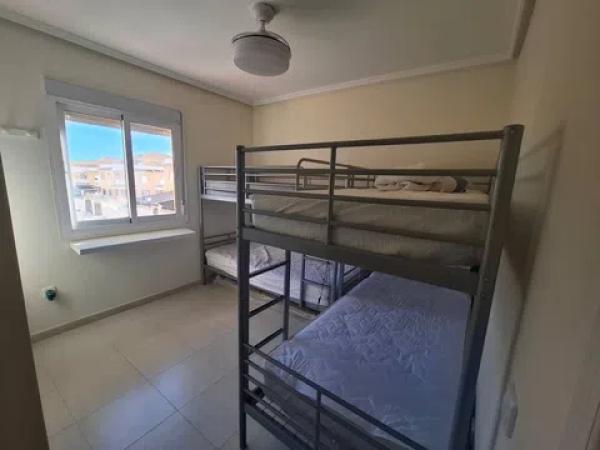 Chalet adosado en dona pepa s/n