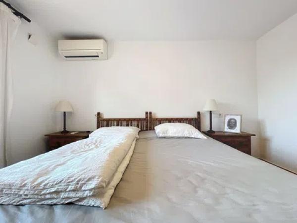 Chalet pareado en calle Marfil