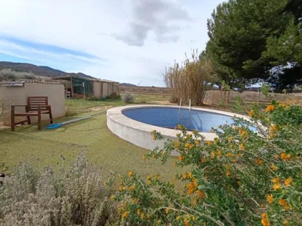 Casa independiente en Partida el Llano