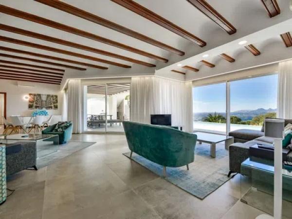 Casa independiente en calle Costa Azul