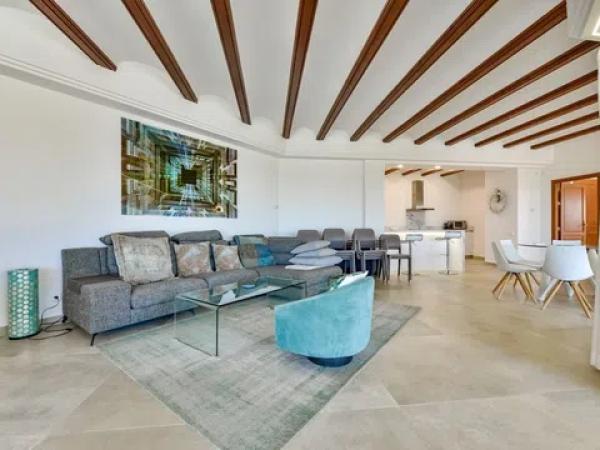 Casa independiente en calle Costa Azul