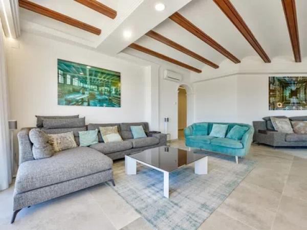 Casa independiente en calle Costa Azul