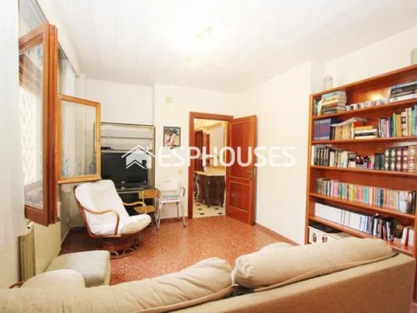 Chalet en Pueblo Levante