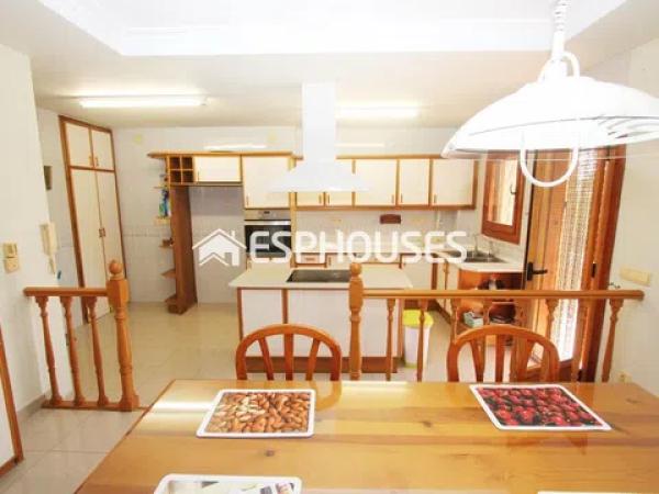 Chalet en Pueblo Levante