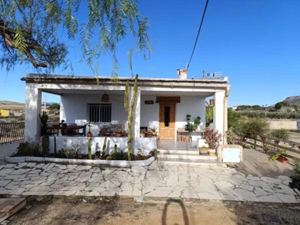 Casa independiente en calle Lezuza, 4 e
