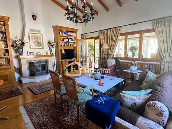 Casa independiente en avenida Doctor Severo Ochoa