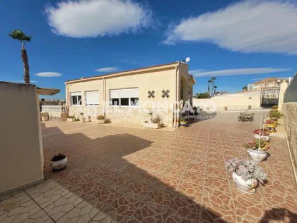 Casa independiente en calle Coliseo de Roma