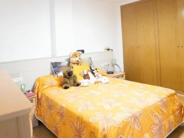 Piso en calle el Camí, 62