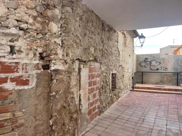 Casa independiente en calle de la Font, 4