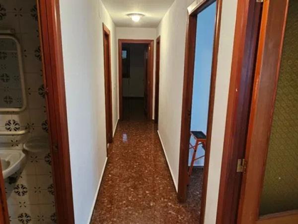 Piso en calle Andrés Lambert, 9