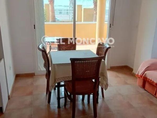 Piso en avenida del Puerto