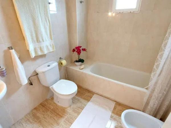 Piso en avenida Costa Blanca