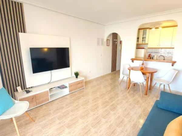 Piso en avenida Costa Blanca