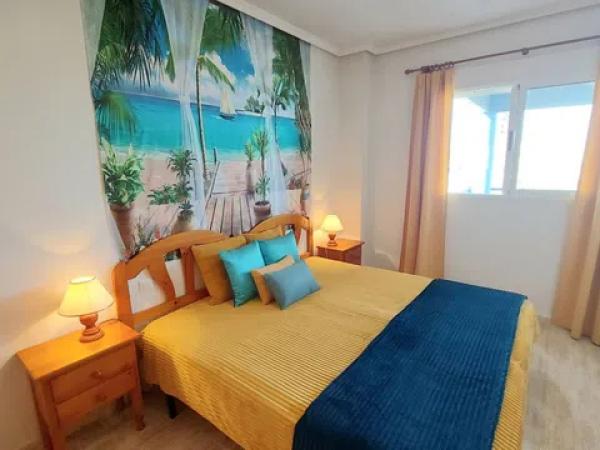 Piso en avenida Costa Blanca