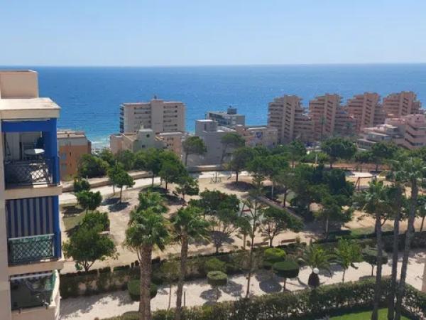 Piso en avenida Costa Blanca