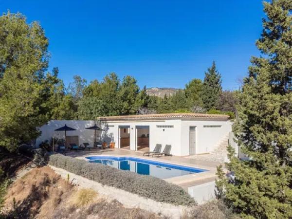 Casa independiente en camino pla del rocar