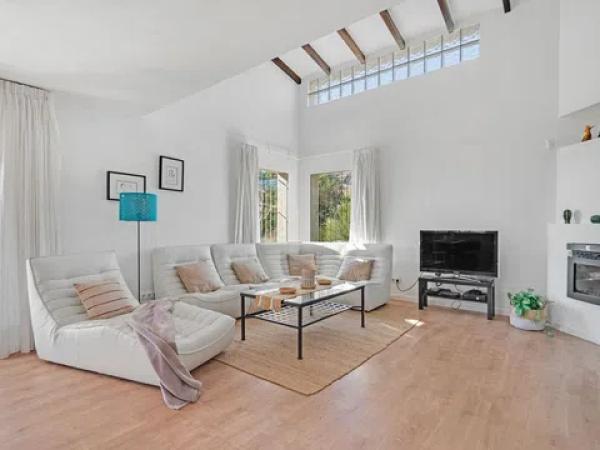 Casa independiente en camino pla del rocar