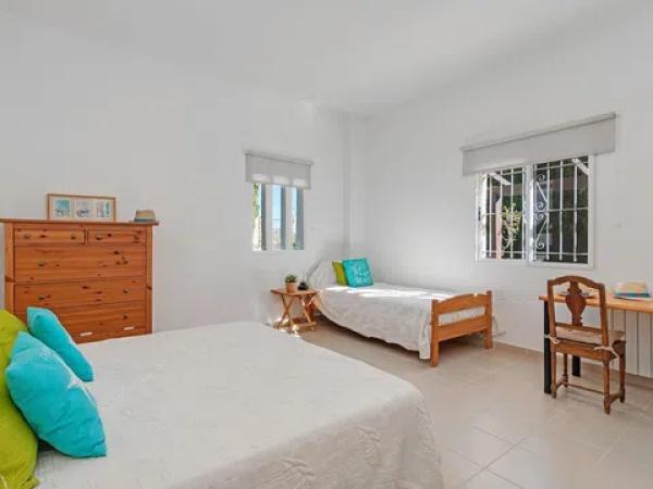 Casa independiente en camino pla del rocar