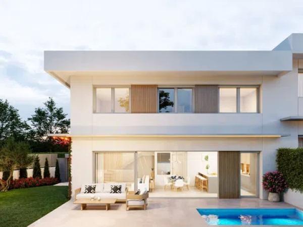 Chalet pareado en venta en calle Elena Fortún, 46