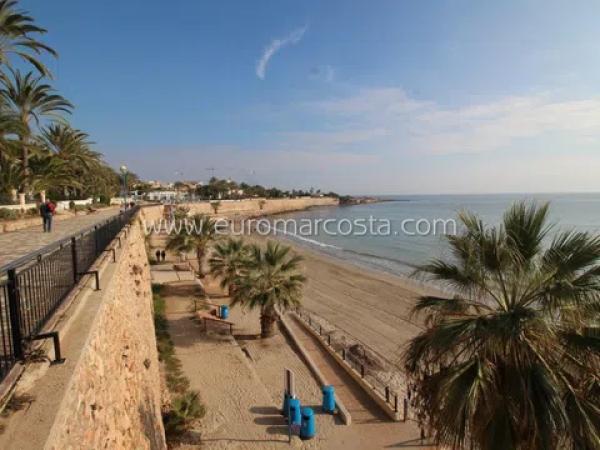 Piso en calle Bajamar