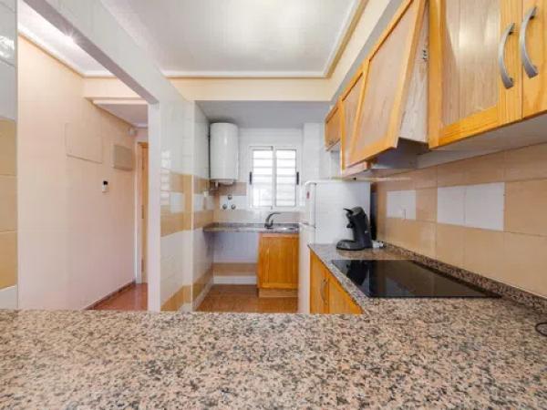 Piso en calle Caritas s/n