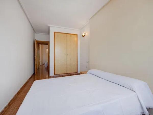 Piso en calle Caritas s/n