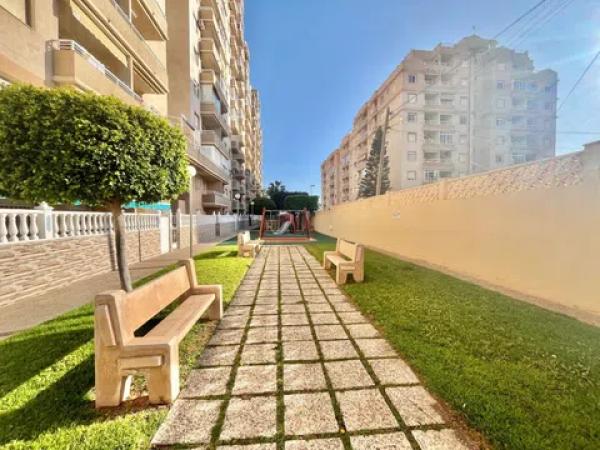 Piso en calle Joven Pura, 71