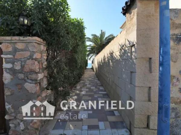 Chalet en Punta Prima