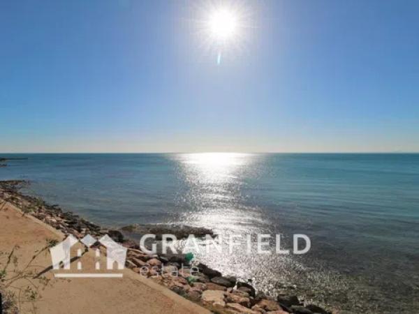 Chalet en Punta Prima