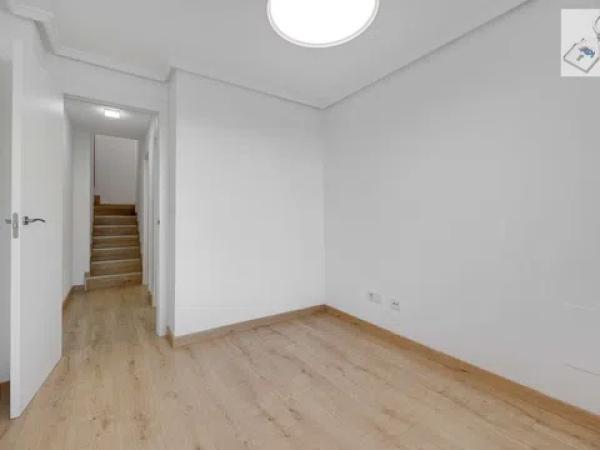 Dúplex en avenida de la Mancha, 198