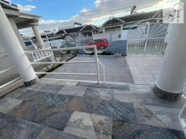 Chalet pareado en paseo de la Castellana