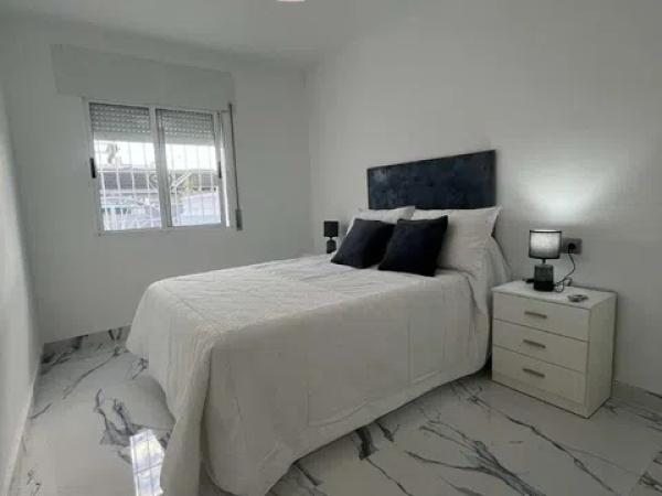 Chalet pareado en paseo de la Castellana