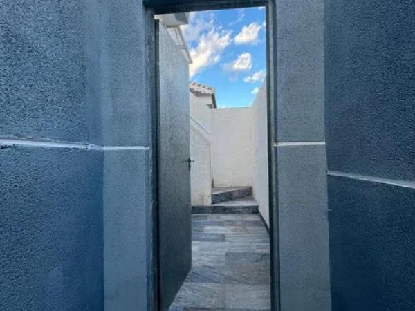 Chalet pareado en paseo de la Castellana