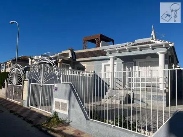 Chalet pareado en paseo de la Castellana