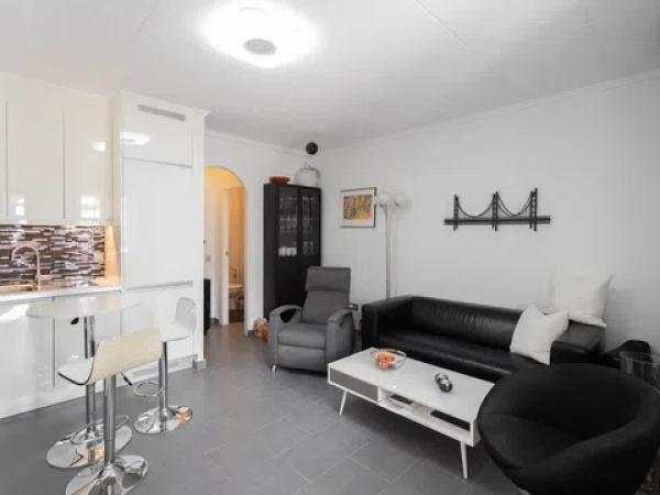 Chalet adosado en calle Liszt