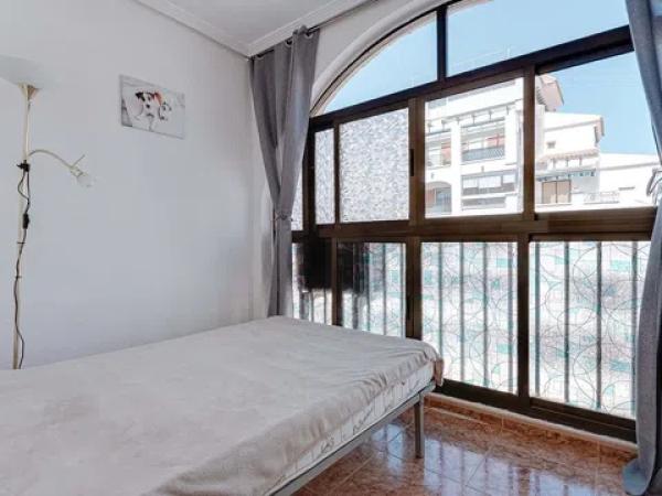 Estudio en Barrio Los Europeos