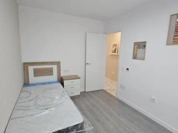 Dúplex en Barrio Cabo Cervera