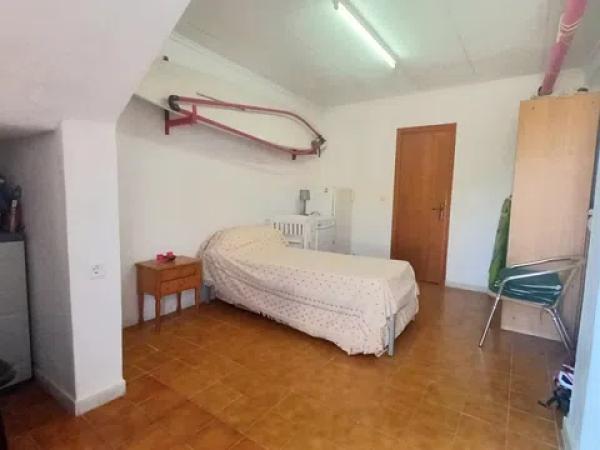 Chalet en Barrio Cabo Cervera