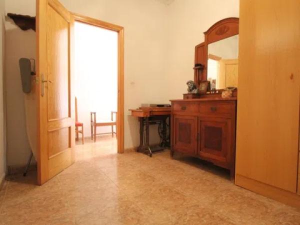 Casa independiente en calle Patricio Perez