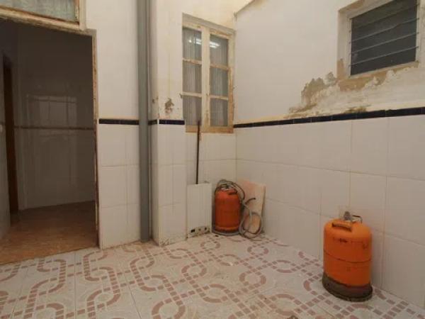 Casa independiente en calle Patricio Perez